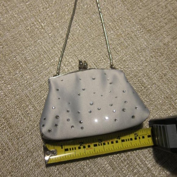 Silver Sparkle Evening Purse - Picture 5 of 7